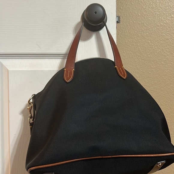Dooney and Bourke black canvas tote with detachable shoulder strap. - Picture 5 of 5